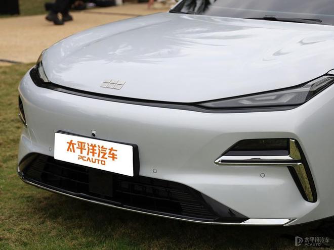 与节能兼得 搭千里浩瀚智能辅助驾驶系统九游会j9ag吉利银河星耀8上市 动力(图3)